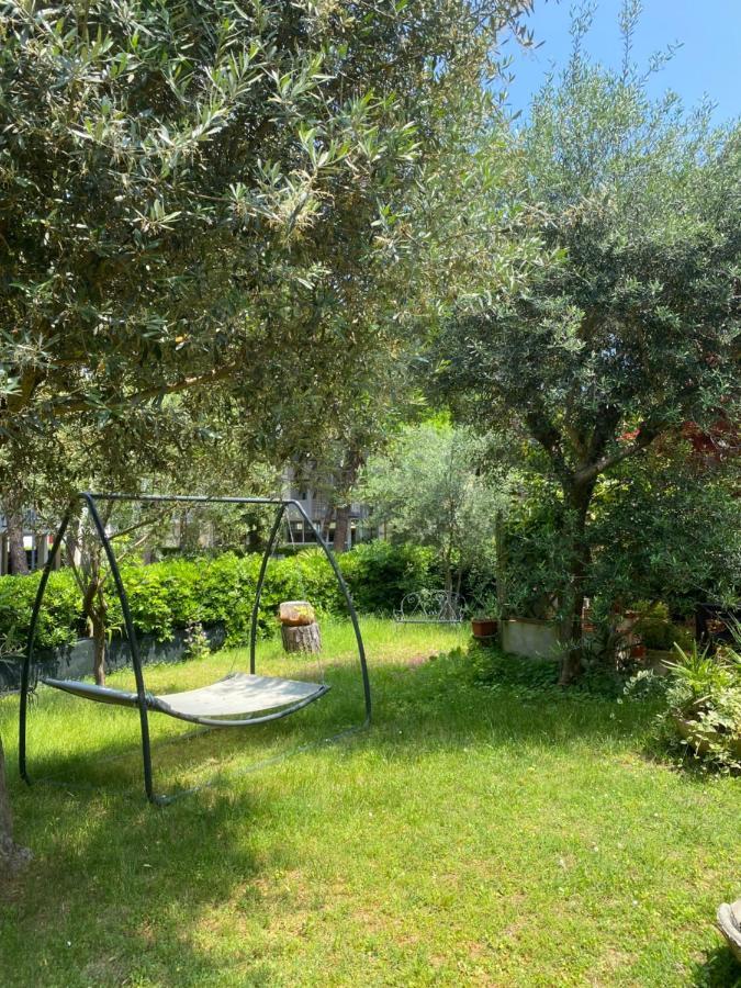 Hotel Rosapineta - Adults Only Линяно Сабиадоро Екстериор снимка